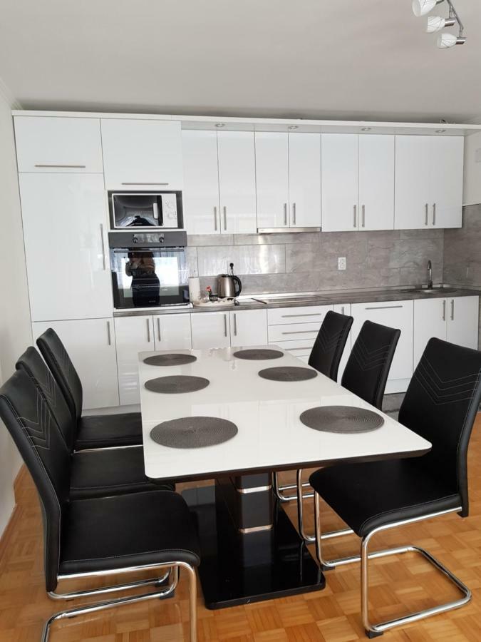 Apartman Tasa Баня-Лука Екстер'єр фото